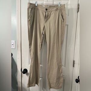 Old Navy Women’s Tan Pants
